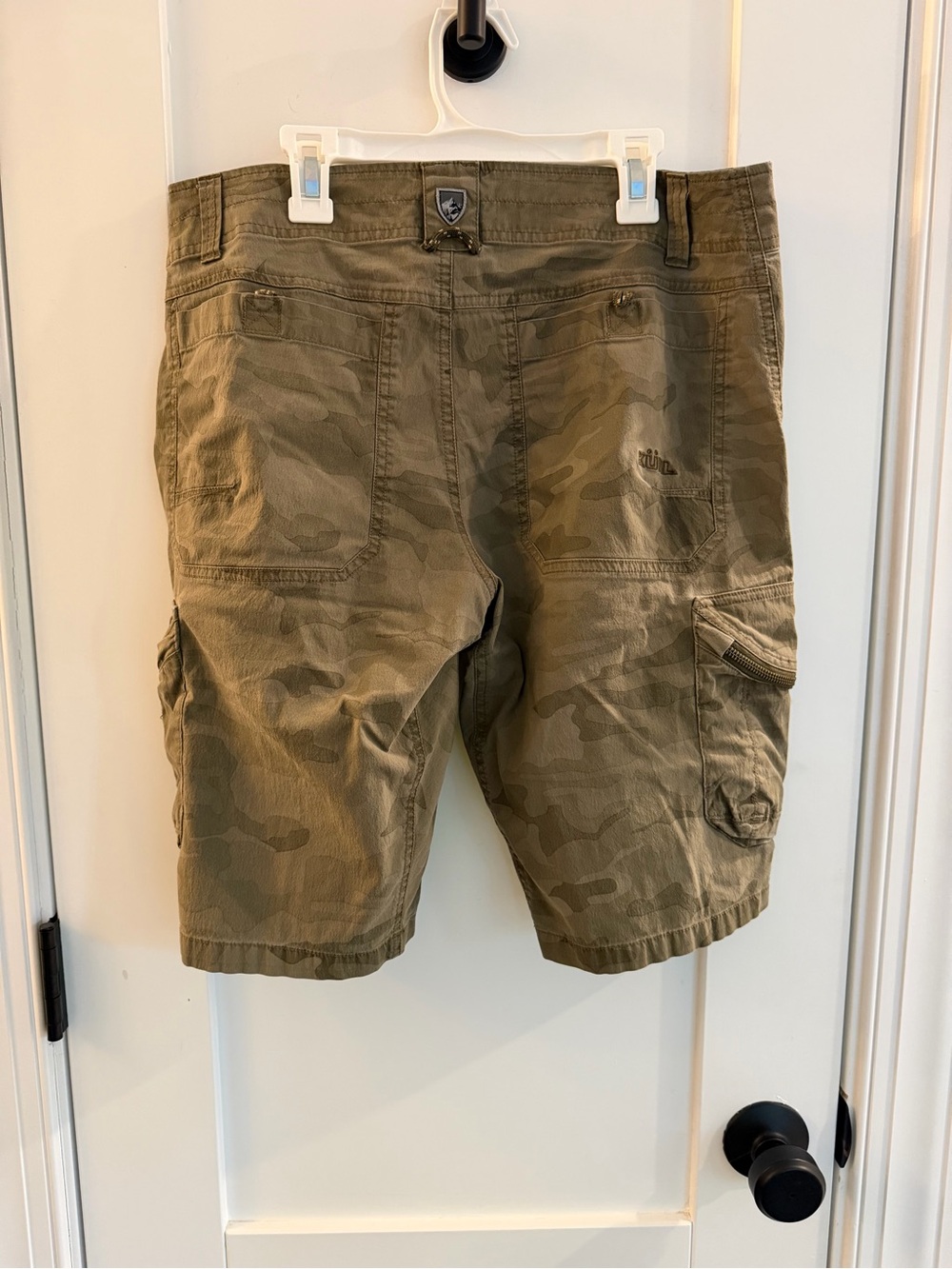Kuhl Men's Ambush Camo Cargo Shorts 32 - Picture 2 of 3
